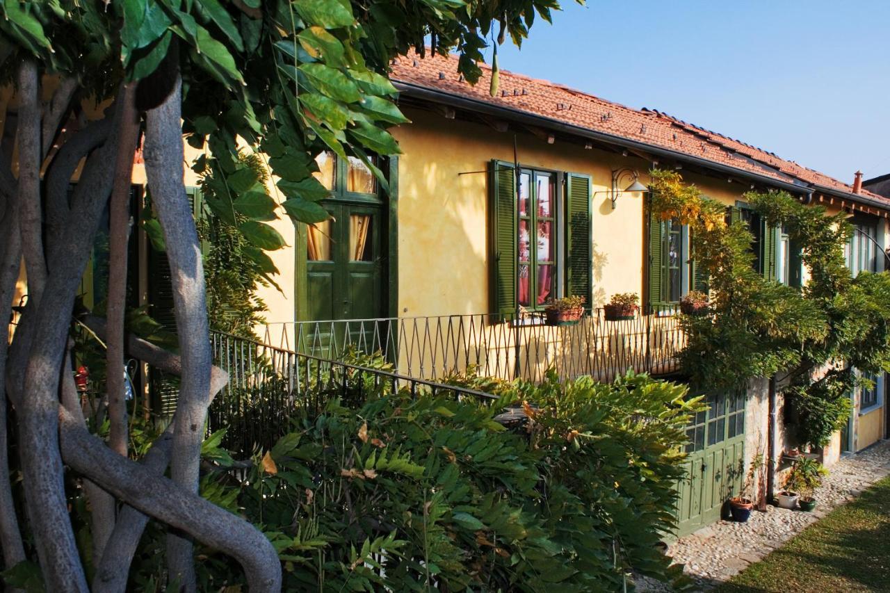 Bed and Breakfast Il Cortile - Casa D'Artista à Casalzuigno Extérieur photo